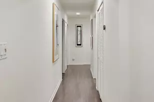 4430 N Magnolia Ave, Chicago, IL 60640 - Photo 15