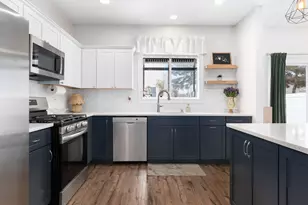 1329 Amaranth Dr, Naperville, IL 60564 - Photo 17