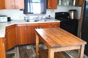 411 W Park St, Morrison, IL 61270 - Photo 7