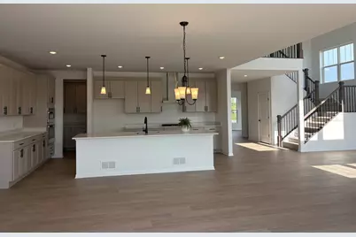 23 Hawthorn Ridge Drive, Hawthorn Woods, IL 60047 - Photo 3