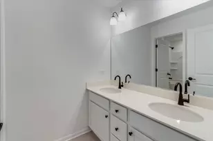 23 Hawthorn Rdg Dr, Hawthorn Woods, IL 60047 - Photo 29