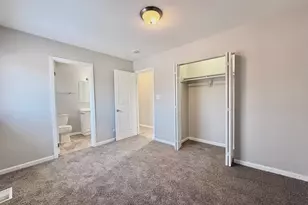 17213 Springtide Ln, Hazel Crest, IL 60429 - Photo 7