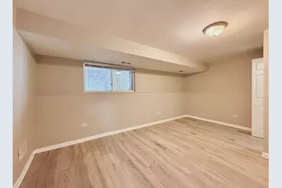 17213 Springtide Lane, Hazel Crest, IL 60429 - Photo 15