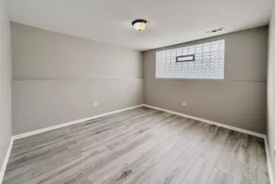 17213 Springtide Lane, Hazel Crest, IL 60429 - Photo 13