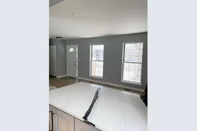 28 Chaucer Lane, Streamwood, IL 60107 - Photo 5