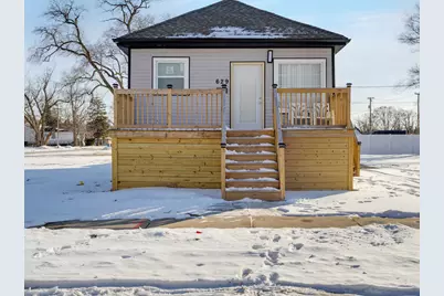 629 E 154th Street, Phoenix, IL 60426 - Photo 1