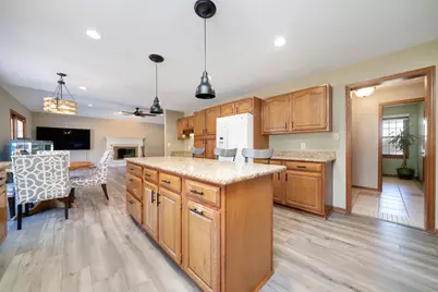 9345 N Oakleaf Court, Byron, IL 61010 - Photo 15