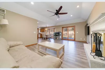 9345 N Oakleaf Court, Byron, IL 61010 - Photo 19