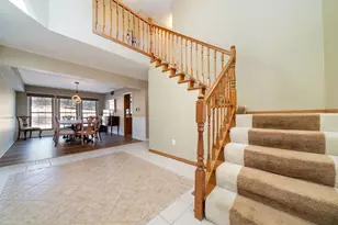 9345 N Oakleaf Ct, Byron, IL 61010 - Photo 5