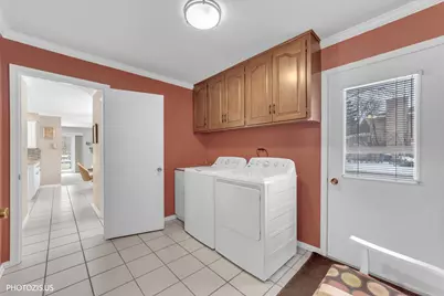 3849 Grace Lane, Glenview, IL 60025 - Photo 9