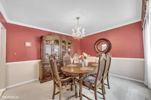 3849 Grace Ln, Glenview, IL 60025 - Photo 11