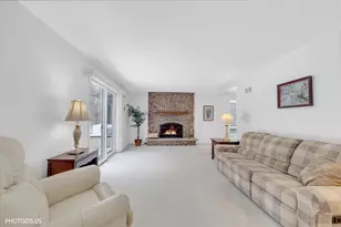 3849 Grace Ln, Glenview, IL 60025 - Photo 21