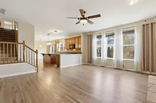 521 Litchfield Way, Oswego, IL 60543 - Photo 3