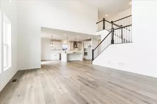 641 Henry Ln, Oswego, IL 60543 - Photo 7