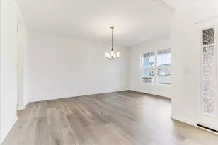 641 Henry Ln, Oswego, IL 60543 - Photo 3