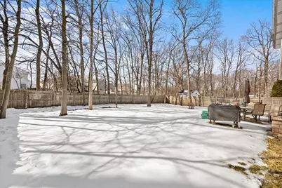 4447 W Lawn Avenue, Waukegan, IL 60085 - Photo 21