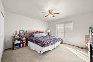 4447 W Lawn Ave, Waukegan, IL 60085 - Photo 11