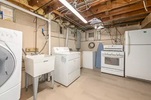 7417 N Oleander Ave, Chicago, IL 60631 - Photo 25