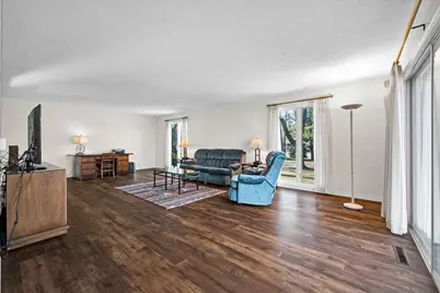 19066 Woodland Trail, Bloomington, IL 61705 - Photo 9