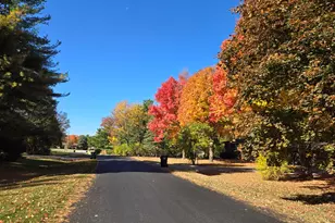 19066 Woodland Tr, Bloomington, IL 61705 - Photo 53