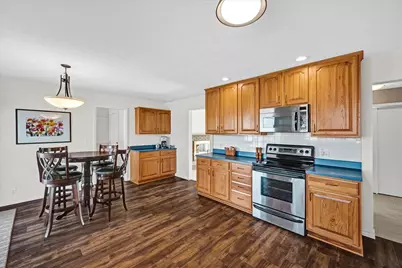 19066 Woodland Trail, Bloomington, IL 61705 - Photo 13