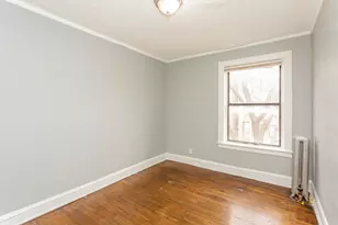 6959 S Paxton Ave, Chicago, IL 60649 - Photo 9