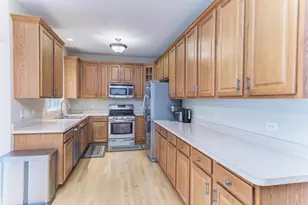 11920 Winterberry Ln, Plainfield, IL 60585 - Photo 13