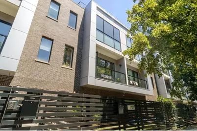 1727 N Winnebago Avenue, Chicago, IL 60647 - Photo 1