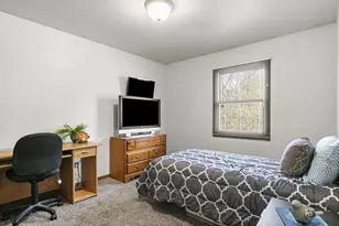 3505 W Beach Dr, McHenry, IL 60050 - Photo 13