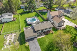 3505 W Beach Dr, McHenry, IL 60050 - Photo 25
