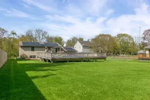 3505 W Beach Dr, McHenry, IL 60050 - Photo 23