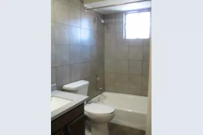 709 W 65th Street #5, Westmont, IL 60559 - Photo 9