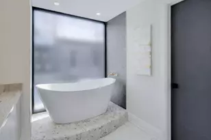 2238 Prairie St, Glenview, IL 60025 - Photo 13