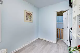 529 Eagle St, Crystal Lake, IL 60014 - Photo 11