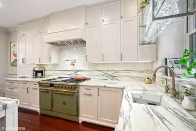 1934 N Bissell Street, Chicago, IL 60614 - Photo 7