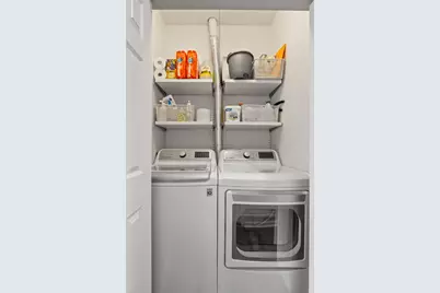 1860 N Wilmot Avenue, Chicago, IL 60647 - Photo 21