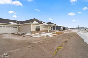 317 Celebration Ave, Bourbonnais, IL 60914 - Photo 3