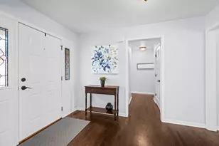 3551 Lakeview Dr, Algonquin, IL 60102 - Photo 3