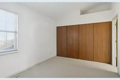 988 Ridgefield Lane, Wheeling, IL 60090 - Photo 15