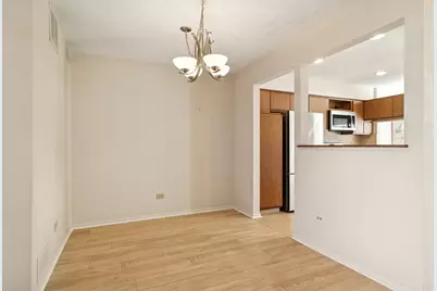 988 Ridgefield Lane, Wheeling, IL 60090 - Photo 3