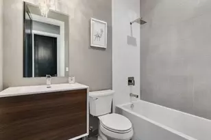 2444 W Irving Park Rd, Chicago, IL 60618 - Photo 13