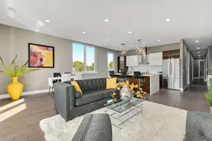 2444 W Irving Park Rd, Chicago, IL 60618 - Photo 11