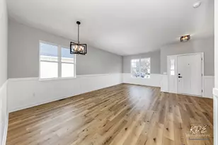 733 S Mecosta Ln, Romeoville, IL 60446 - Photo 5