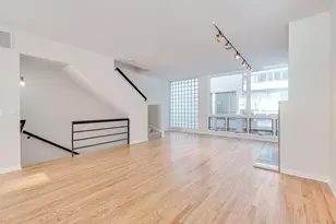 680 N Peoria St, Chicago, IL 60642 - Photo 23