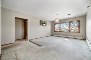 17010 88th Ct, Orland Hills, IL 60487 - Photo 7