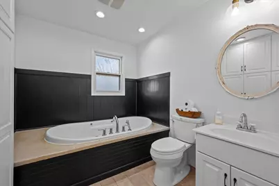 [Address not provided], Hinckley, IL 60520 - Photo 21