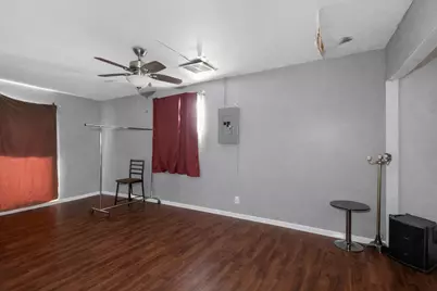 2711 W 165th Street, Markham, IL 60428 - Photo 7