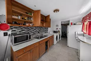 2711 W 165th St, Markham, IL 60428 - Photo 3