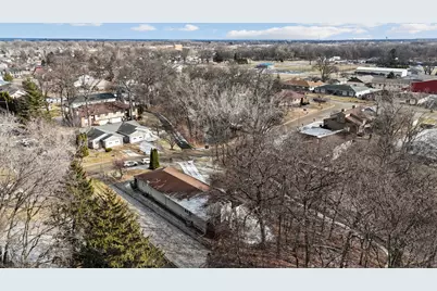 870 47th Avenue #2, East Moline, IL 61244 - Photo 35