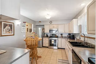 870 47th Ave, East Moline, IL 61244 - Photo 11